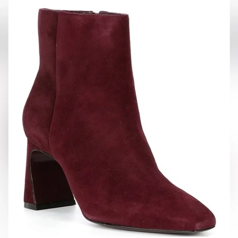 NWT Antonio Melani Elana Suede Bordo Dress Booties Sz 7
